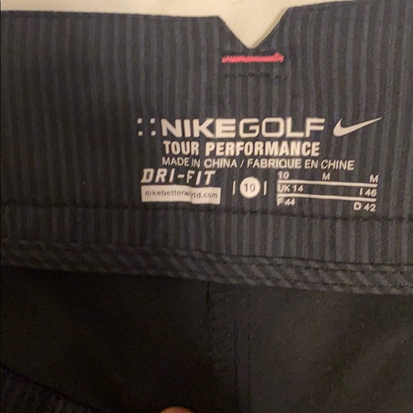 Nike Golf Women’s DriFit Skirt - Picture 2 of 3